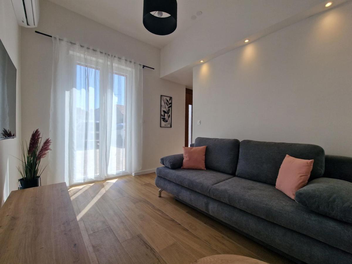 Apartments Miamare Primošten Dış mekan fotoğraf